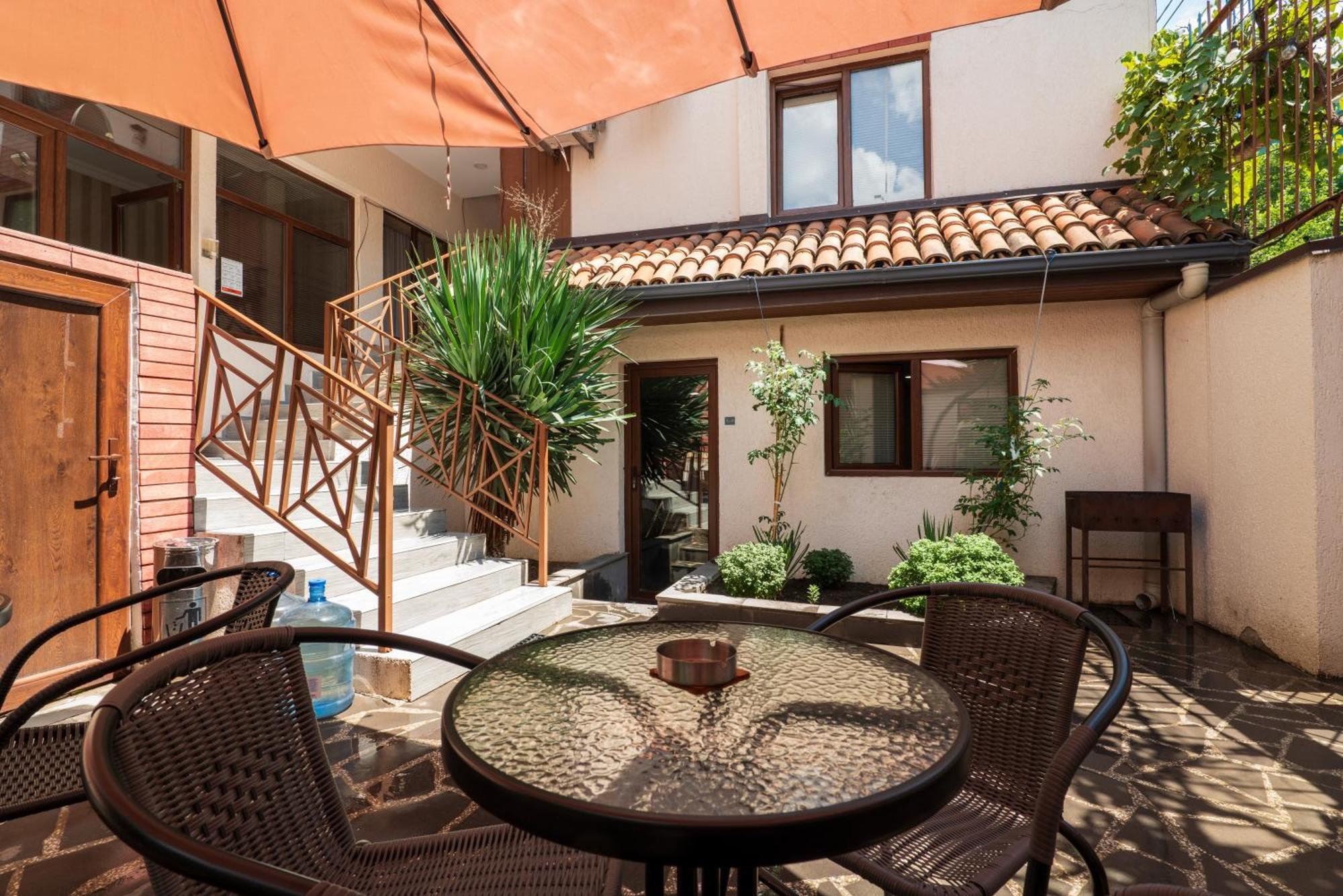 Hotel A&K Tbilisi Luaran gambar