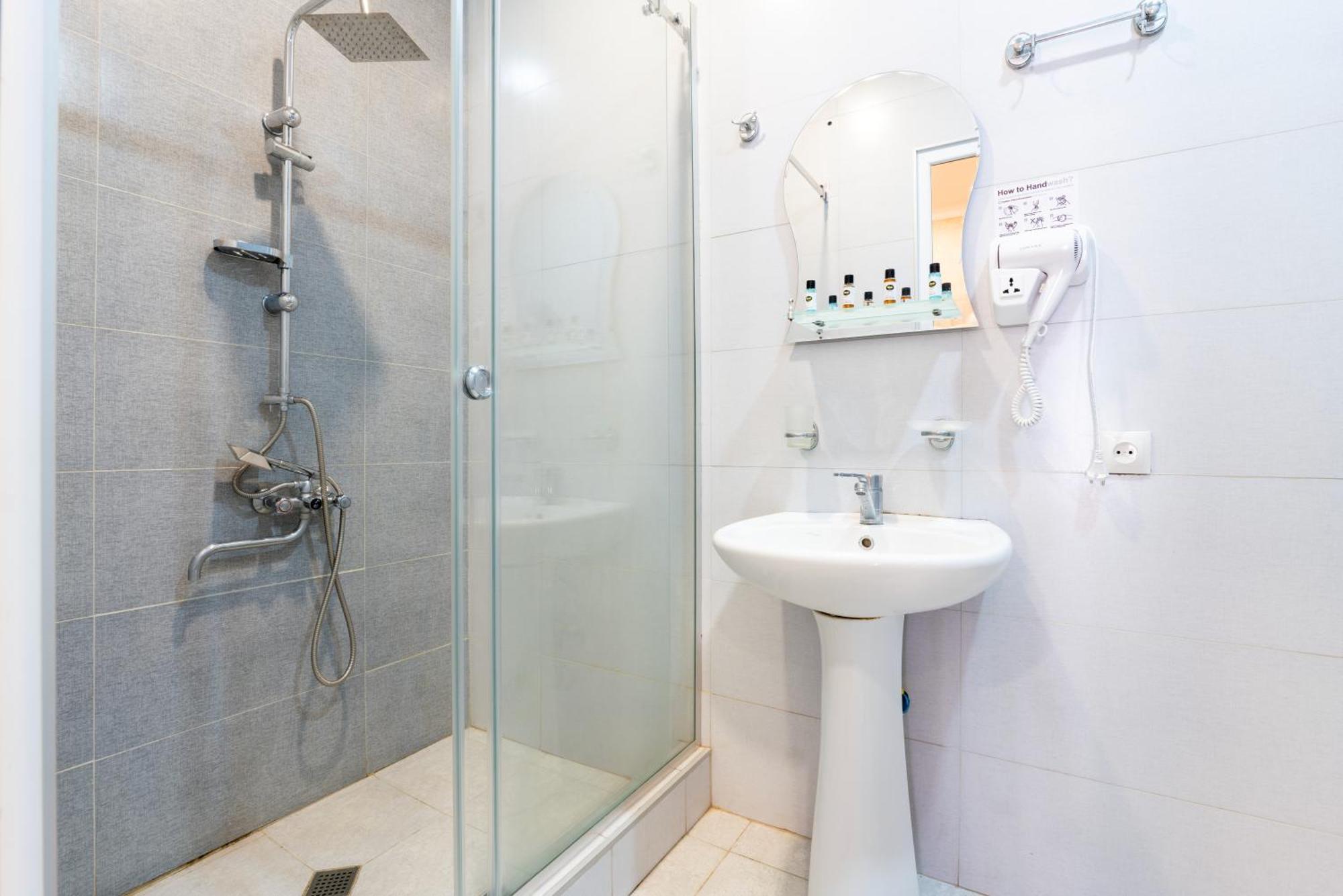 Hotel A&K Tbilisi Luaran gambar